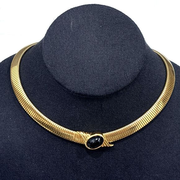 Vintage Monet Omega Necklace Gold Tone Collar Choker Black Cabochon 17" - Picture 1 of 10